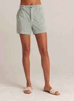 Callie Ruffle Short - Oase Groen><noscript><img width=