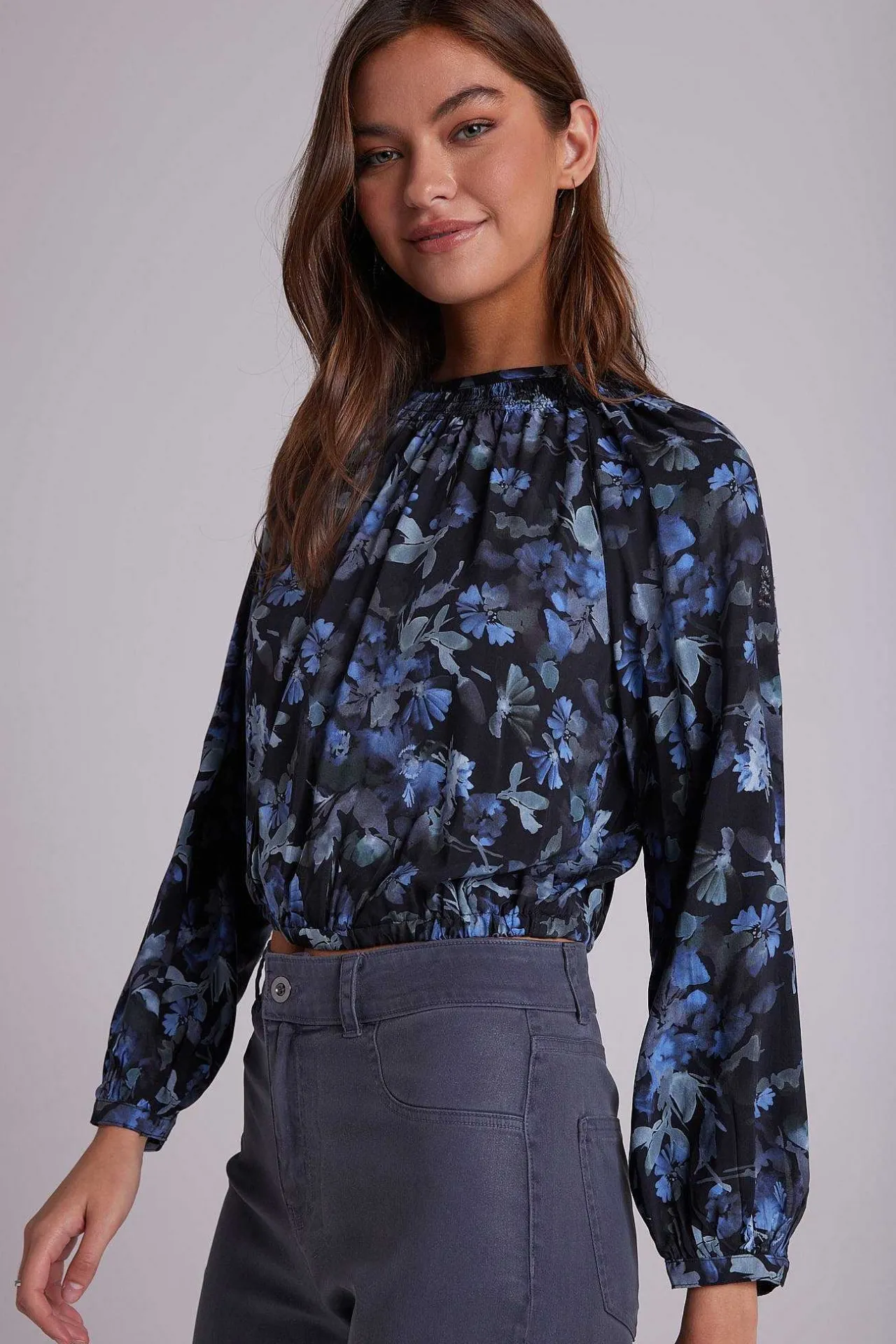 Gesmokte Top Met Gebloemde Achterkant En Matte Bloemenprint>Bella Dahl Best