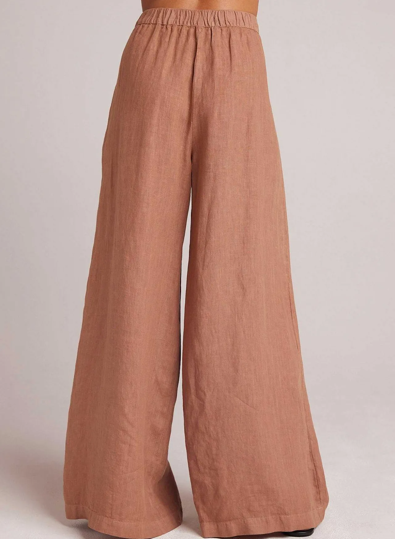 Hoog Getailleerde Linnen Geplooide Broek - Woestijnbruin>Bella Dahl Outlet