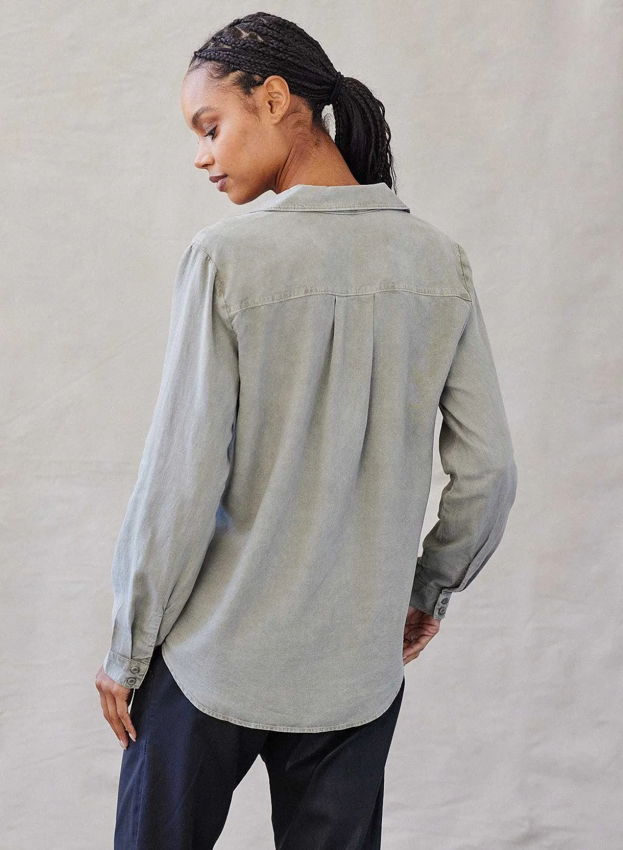 Klassieke Button-Down Met Twee Zakken - Zacht Leger>Bella Dahl Discount