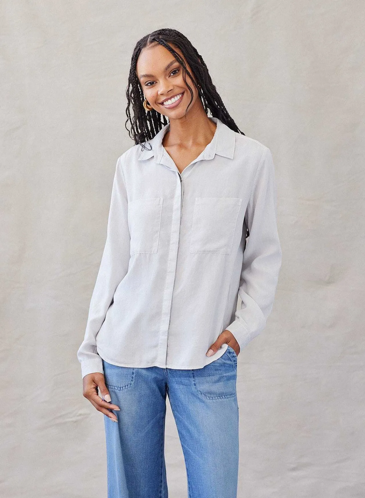 Klassieke Button-Down Met Twee Zakken - Foggy Sky>Bella Dahl Shop