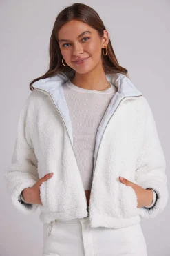 Skye Omkeerbaar Gewatteerd Jack - Vintage Frost Wash>Bella Dahl Flash Sale