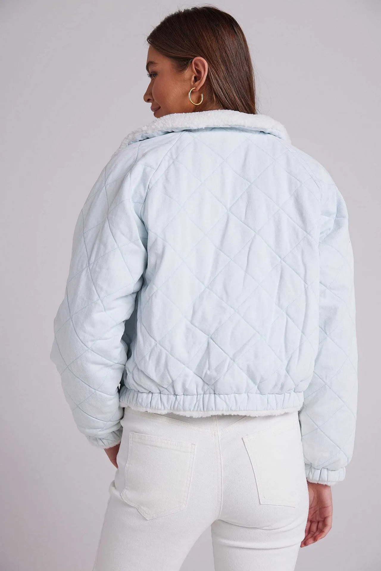 Skye Omkeerbaar Gewatteerd Jack - Vintage Frost Wash>Bella Dahl Flash Sale