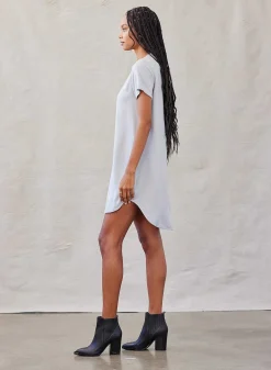 T-Shirtjurk Met V-Hals - Foggy Sky><noscript><img width=